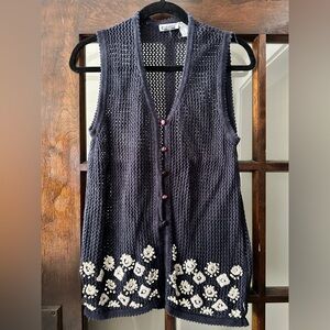 Vintage Capacity Black Knit Vest with Floral beading